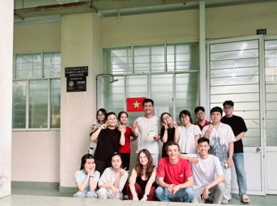 Chào đón Intern từ trường Université Savoie Mont Blanc – Pháp 